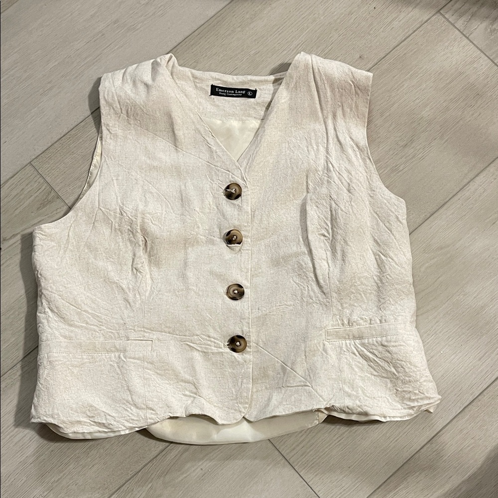 Emerson lang top